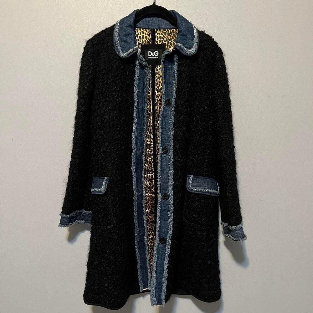 Dolce gabbana tweed coat